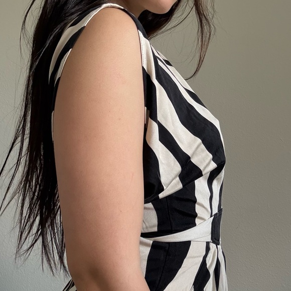 Issa London Striped Silk Dress - Picture 6 of 16